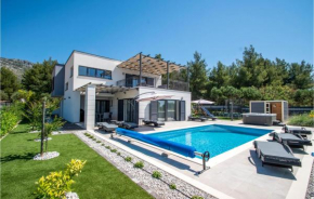 Cozy Home In Orebic With Jacuzzi